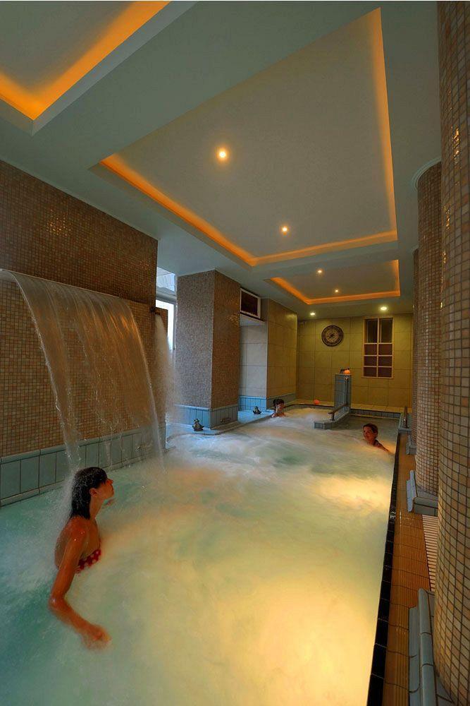Kentrikon Hotel & Spa Loutra Edipsou  Exterior photo
